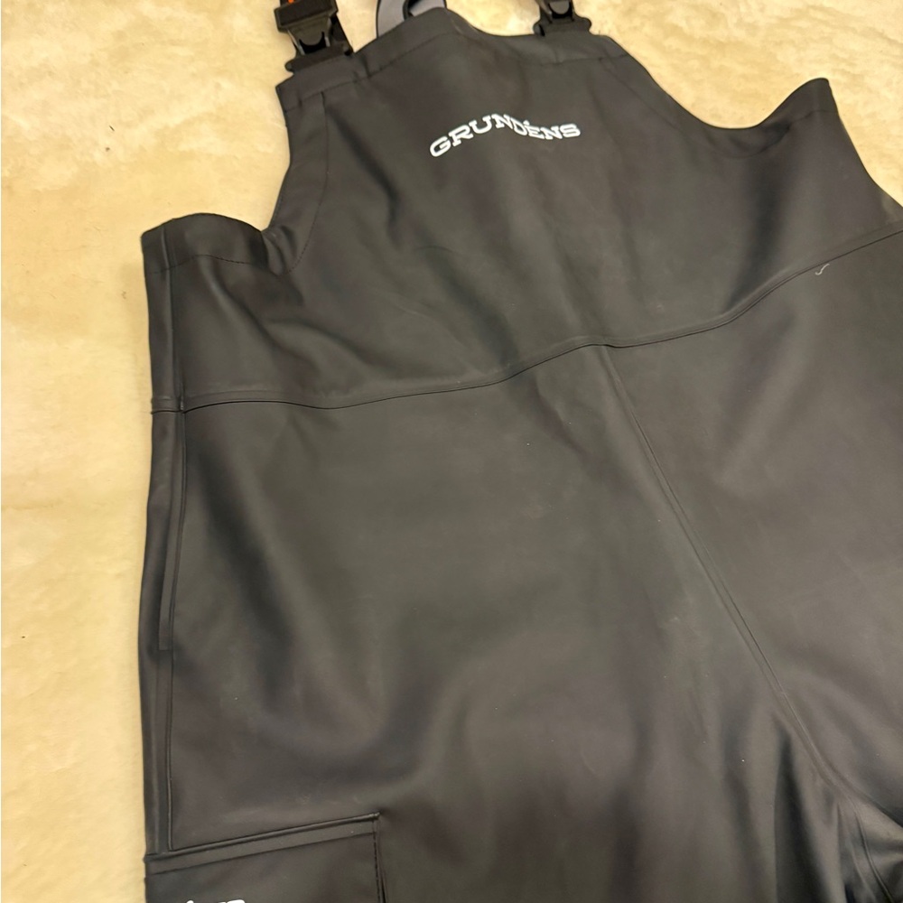 Grundéns Men’s Neptune Commercial Fishing Bib Pants, Waterproof - Picture 5 of 5